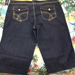 Baccini Capri Jeans With Shiny Gold Belt